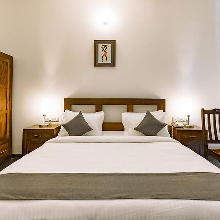 Hotel Narendra Central Muvattupuzha Esterno foto